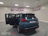 Peugeot 2008 1.2 PURETECH STYLE