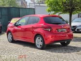 Peugeot 208 1.2 PureTech Signature