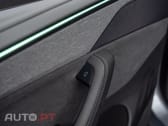 Tesla Model Y Long Range Tração Integral