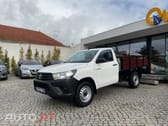 Toyota Hilux 2.4 D-4D 2WD CE