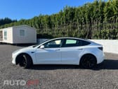 Tesla Model 3 Tração Traseira