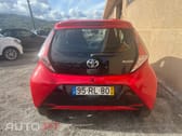 Toyota Aygo 1.0 X-Play Plus