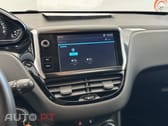 Peugeot 2008 1.2 PureTech Style