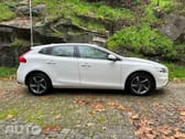 Volvo V40 2.0 D3 R-Design
