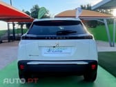 Peugeot E-2008 50 kWh Style