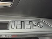 Peugeot 3008 1.2 Puretech EAT8 