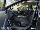 Peugeot 308 1.2 PureTech Allure EAT8