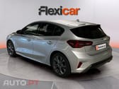 Ford Focus 1.0 EcoBoost MHEV ST-Line X