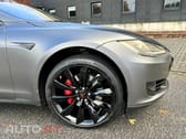 Tesla Model S 85