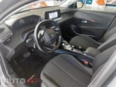 Peugeot E-208 50 kWh Active