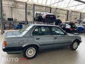 BMW 316 e30