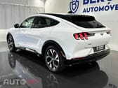 Ford Mustang Mach-E AWD PREMIUM