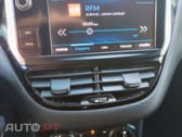 Peugeot 208 1.2 VTi SE Style