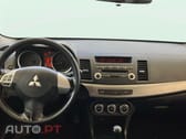 Mitsubishi Lancer 1.5 Invite