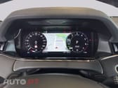 Land Rover Evoque I.V.A DEDUTIVEL P300e R-Dynamic SE