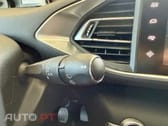 Peugeot 308 1.2 PureTech Allure Faróis Full LED
