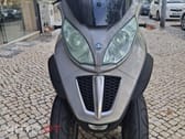 Piaggio MP3 500