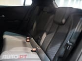 Peugeot 2008 1.2 Hybrid Allure e-DCS6