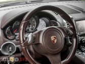 Porsche Cayenne S Hybrid