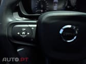 Volvo XC40 T2