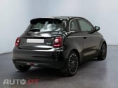 Fiat 500e La Prima