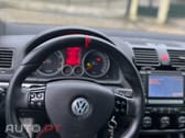 Volkswagen Golf 30 anos