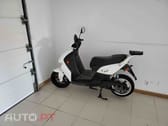 Vectrix VX-1 Govecs GO! S3.4