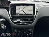 Peugeot 208 1.2 PureTech Signature