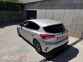 Ford Focus 1.0 EcoBoost MHEV ST-Line