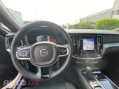Volvo V60 hibrido plug-in R design