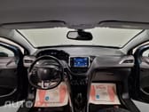 Peugeot 2008 1.2 PURETECH STYLE