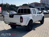 Nissan Pick Up 2.5 TD CD Look Navara