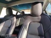 Tesla Model 3 Tração Traseira