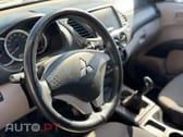 Mitsubishi L200 2.5 DI-D CD In.AC Low Rider 2WD