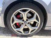 Ford Focus 2.0 EcoBoost ST c/ Pack Pele Desportiva