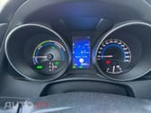 Toyota Auris Touring Sports 1.8 HSD Comfort+P.Sport