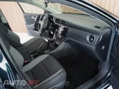 Toyota Auris 1.2 Turbo Design Edition