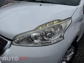 Peugeot 208 1.6 BlueHDi Style