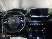 Peugeot E-2008 50 kWh Allure Pack