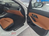 BMW 320 e Touring Pack Desportivo M Auto