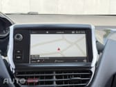 Peugeot 208 1.2 PureTech Signature