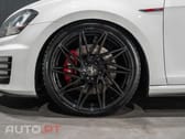 Volkswagen Golf GTI Performance BlueMotion DSG