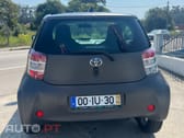 Toyota iQ 1.0 VVT-i