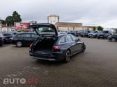 Mercedes-Benz E 300 Outro