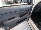 Toyota Hilux 2.5 D-4D CE AC