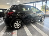 Peugeot 208 1.2 PureTech Signature