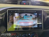 Toyota Hilux 2.4 D-4D 4WD CD Tracker