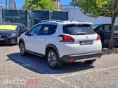 Peugeot 2008 1.2 PureTech Allure EAT6