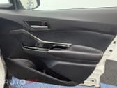 Toyota C-HR 1.8 Hybrid Square Collection