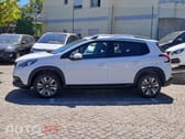 Peugeot 2008 1.2 PureTech Allure EAT6